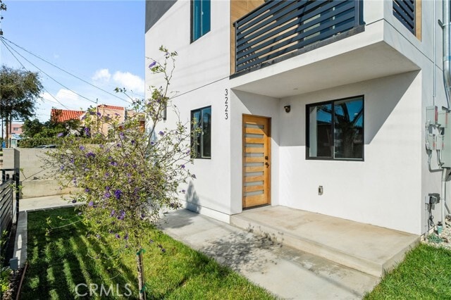 Photo - 3223 Lanfranco St