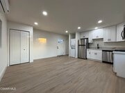 Photo - 1535 Wallace - Apartment Unit B St