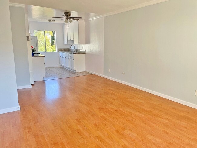 Building Photo - 407 N Avenue 50