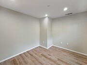 Photo - Beautiful 2 Bedroom, 2.5 Bath Condo in Eas...