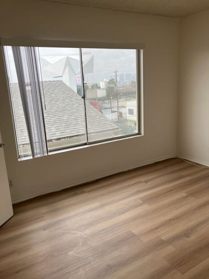 Photo - 1134 N Clark St