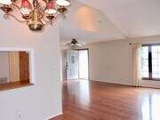 Photo - FOR RENT: Charming Single Level House, Pri...