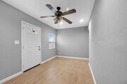 Photo - 1629 W 37th St House