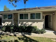 Photo - 2324 Markham Ave