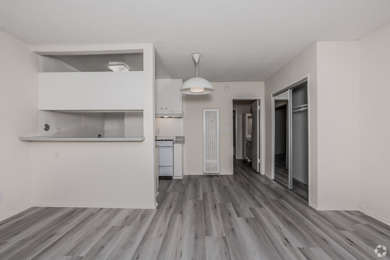 Floor Plan - 1 Bed + 1 Bath