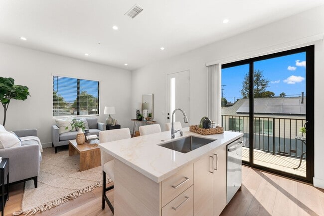 Photo - 6946 Glidden St Unit 6946 - 203