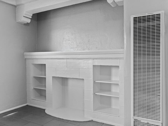 Photo - 820 Lime Ave Unit 04