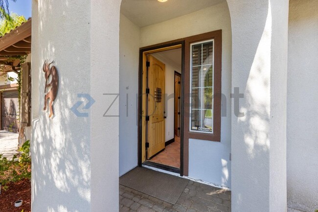 Photo - 1485 Clearview Cir