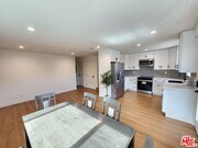 Photo - 1154 W 67th St