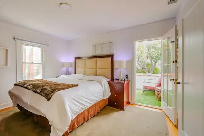 Photo - 1203 S Rimpau Blvd