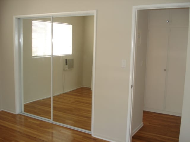 Photo - 1064 S Wooster St Unit atinaproperties@gmail.com