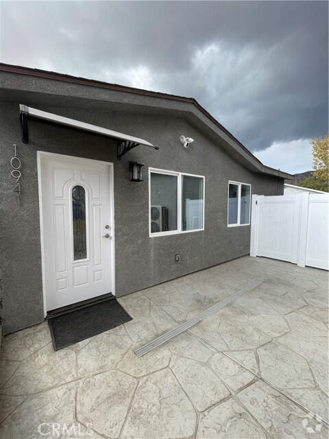 Building Photo - 10941 Oro Vista Ave Rental