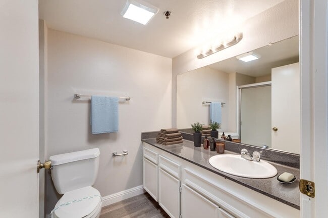 Photo - Hardy Avenue Apartments