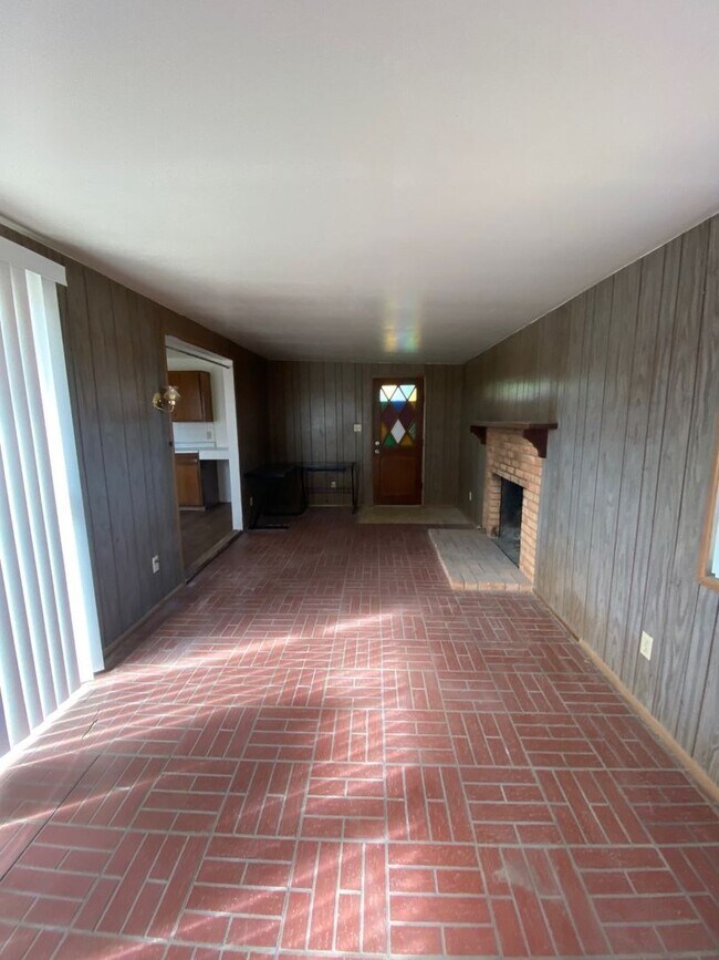 Photo - AVAILABLE NOW $200 off First Month Rent