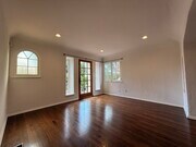 Photo - 937 Hammond St Unit 937