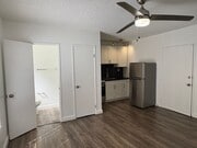 Photo - Chateau Mariwood