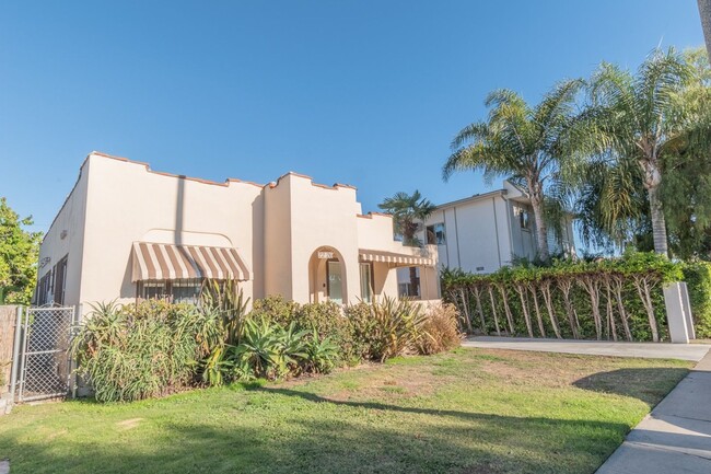 Beautiful 2 Bed +office, den garage, 1 Bath - Beautiful 2 Bed +office, den garage, 1 Bath House