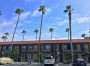 Photo - Imperial Palms Apartments