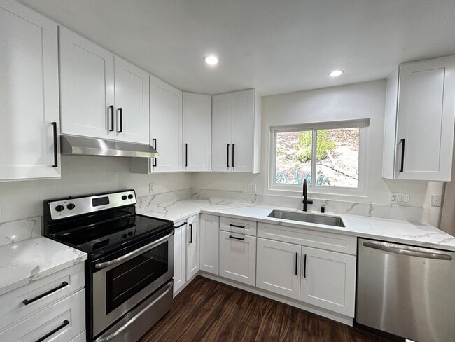 Photo - 5749 E Creekside Ave Unit 15