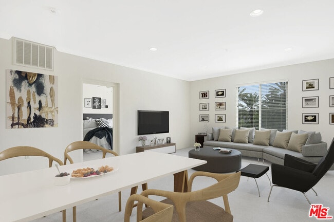 Photo - 6020 S Seabluff Dr Unit 303