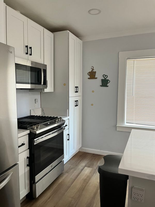 Photo - 851 W 40th Pl