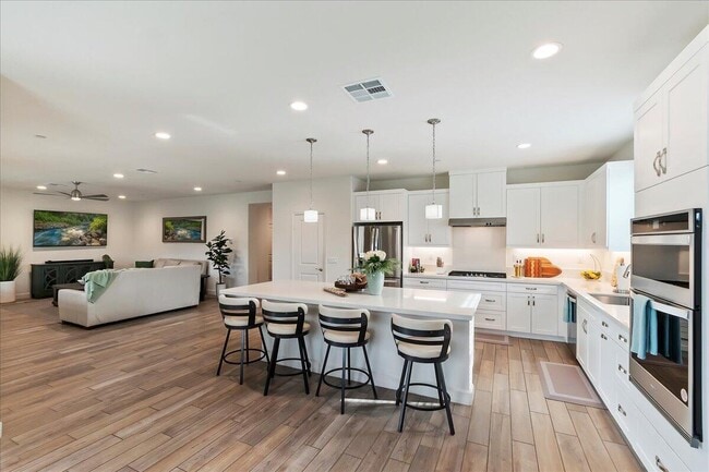 Building Photo - 58179 Aragon Way