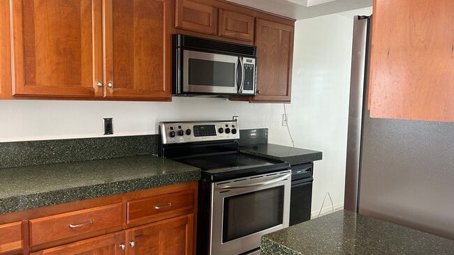 Photo - 928 Intrepid Ct