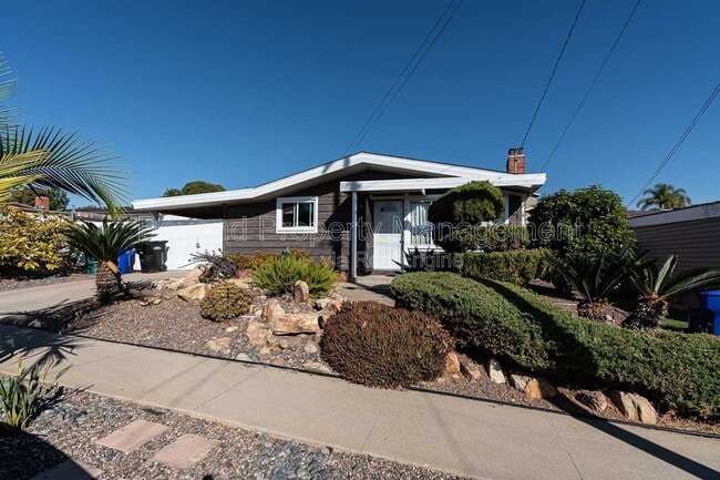 Photo - 3443 Lockwood Dr