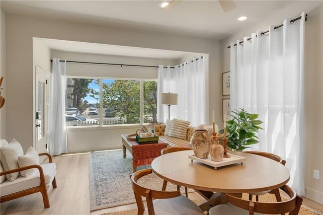 Building Photo - 1123 E Ocean Blvd