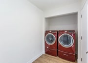 Photo - 15808 Chatsworth St House