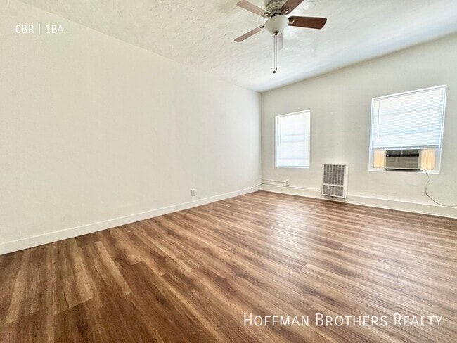 Photo - 800 N Las Palmas Ave Unit 101