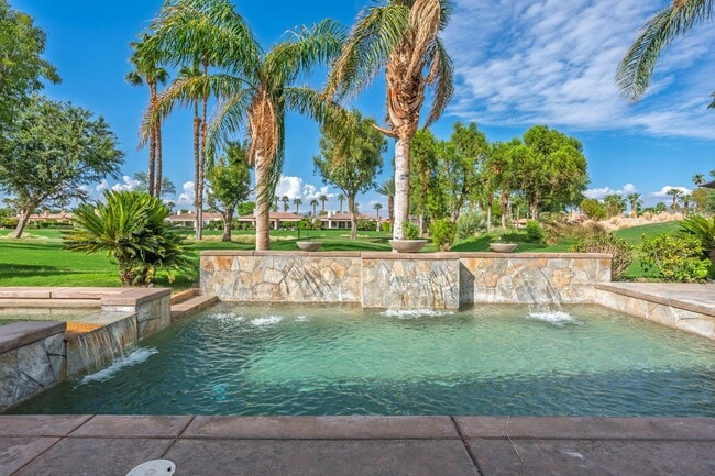 Photo - 80670 Spanish