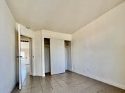 Photo - 5047 Muir Ave