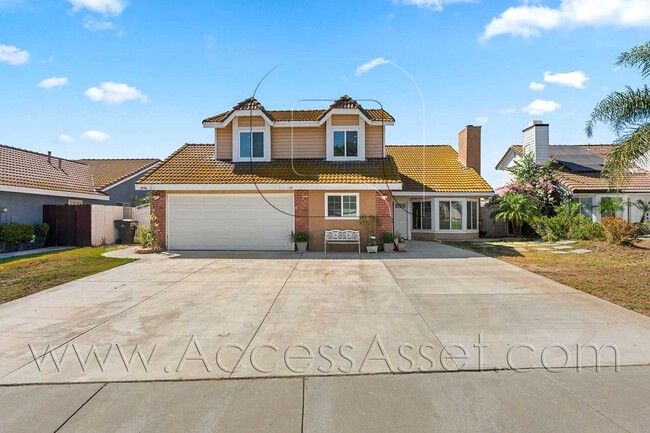 Building Photo - 10946 Thrush Dr Unit House