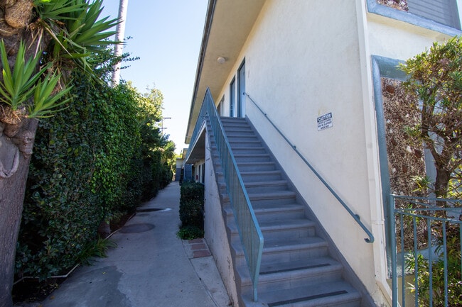 Photo - 4112 Grand View Blvd