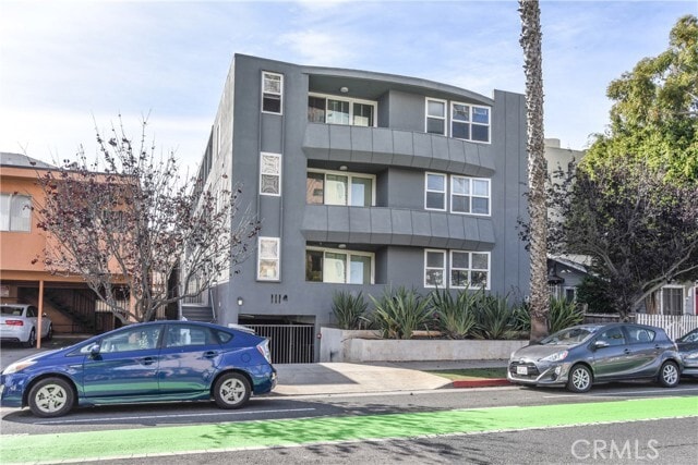 Building Photo - 1114 6th St Unit 3 Rental