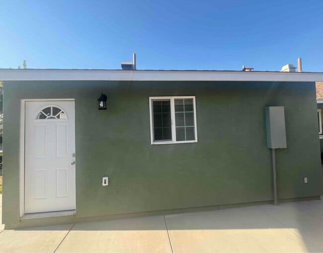 Photo - 1524 Lark St