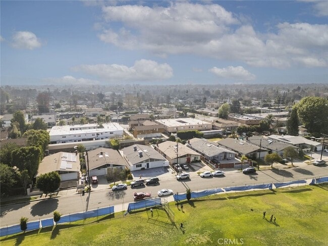 Photo - 13010 Hartland St