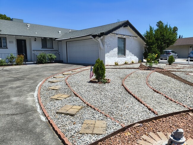 Building Photo - 7800 Fairchild Ave