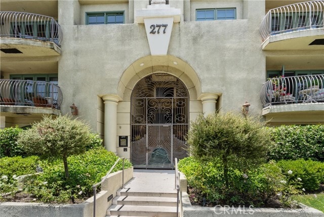 Photo - 277 S Spalding Dr Unit 201