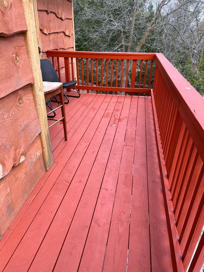 Photo - 3 bedroom/ 3 bath. Fully furnished ready f...