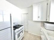 Photo - Light, bright, & SPACIOUS - 1 Bed/1 Bath T... Unit 4420