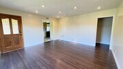 Photo - 403 S Lupin Ln