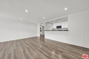 Photo - 7453 Haskell Ave Unit 7