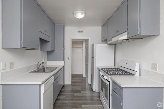 Casa Corona - Casa Corona Apartments