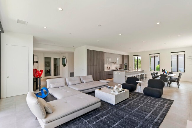 Photo - 57939 Santo Thomas