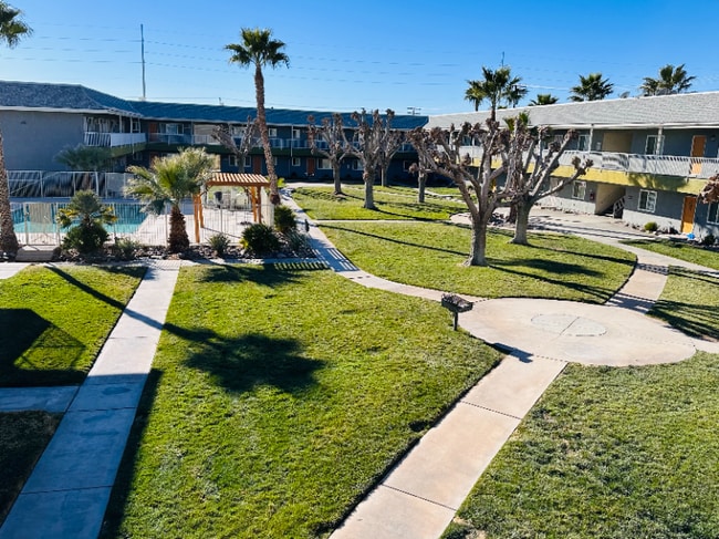 Building Photo - 18125 Bellflower St