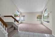 Photo - 7272 Foxcroft St