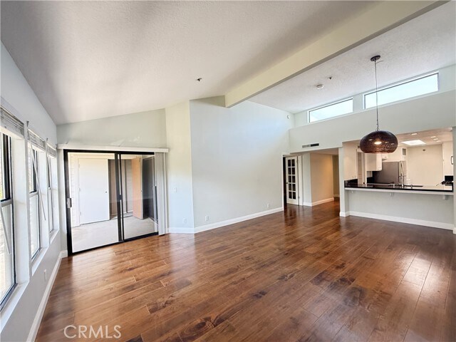 Photo - 260 Cagney Ln Unit 317
