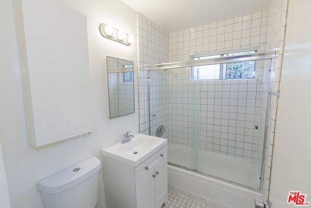 Photo - 547 Brooks Ave Unit 1/2